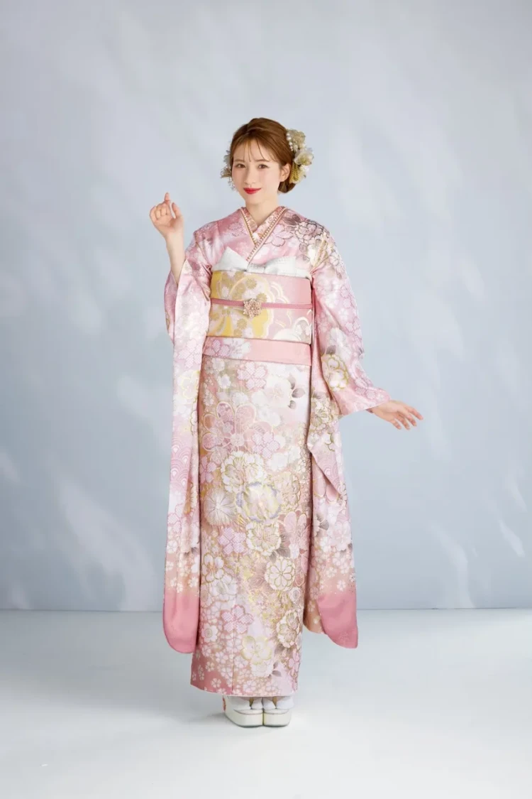 振袖レンタル　東京　表参道　かわいい　おしゃれ　個性派　かわいい　かっこいい　古典　被りたくない