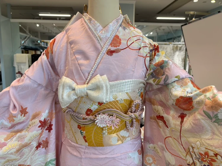 成人式　振袖レンタル　古典　鞠柄　ピンク　王道
