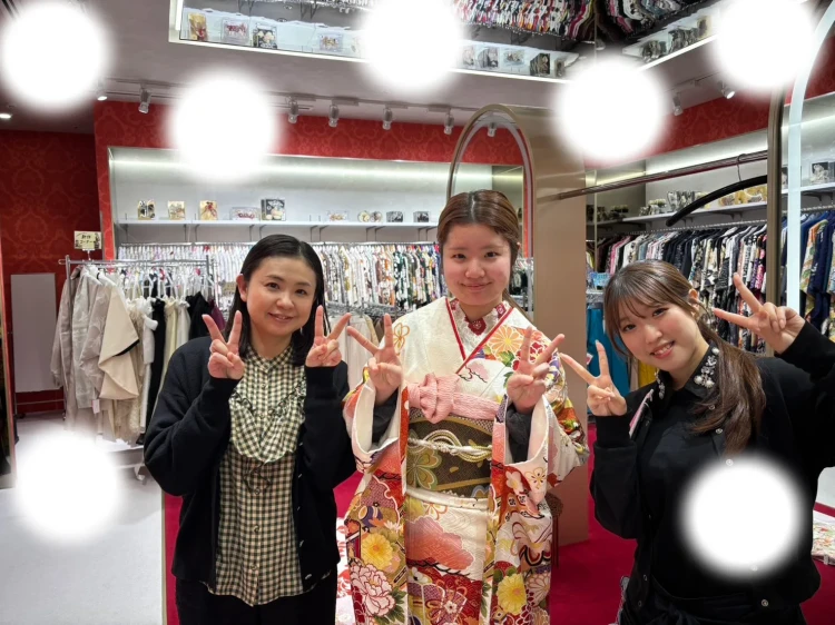 成人式　前撮り　梅田　古典柄　華やか　梅田　振袖レンタル