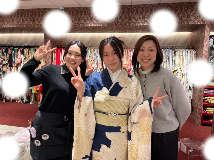 振袖レンタル　東京　表参道　かわいい　おしゃれ　個性派　かわいい　かっこいい　くすみ　イマドキ　被りたくない