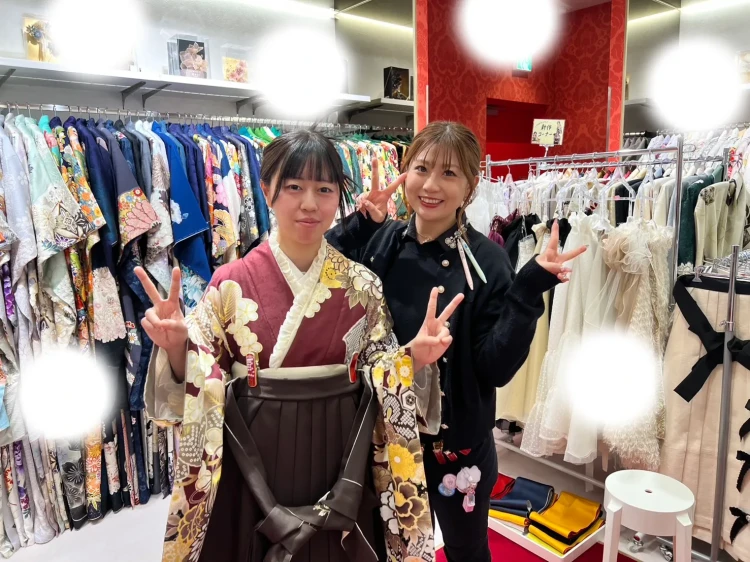 卒業式　袴レンタル　古典柄袴　エンジ