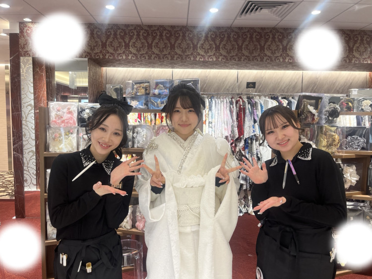 振袖レンタル　東京　表参道　かわいい　おしゃれ　個性派　かわいい　かっこいい　くすみ　イマドキ　被りたくない