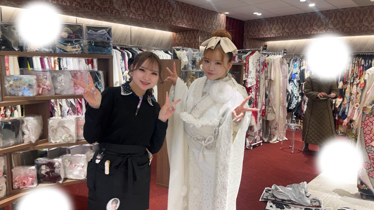 振袖レンタル　東京　表参道　かわいい　おしゃれ　個性派　かわいい　かっこいい　くすみ　イマドキ　被りたくない