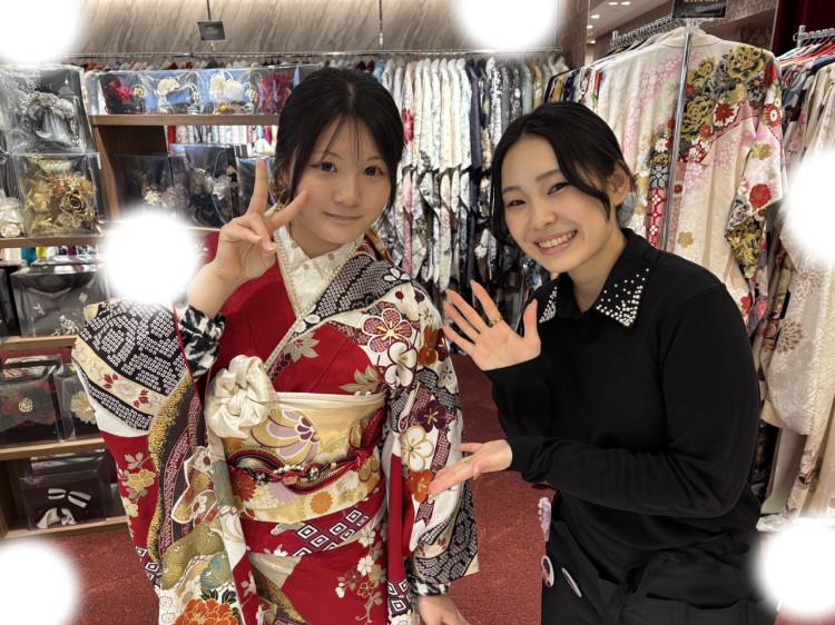 振袖レンタル　東京　表参道　かわいい　おしゃれ　個性派　かわいい　古典　赤　被りたくない
