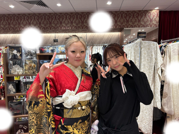 振袖レンタル　東京　表参道　かわいい　おしゃれ　個性派　かわいい　かっこいい　くすみ　イマドキ　被りたくない