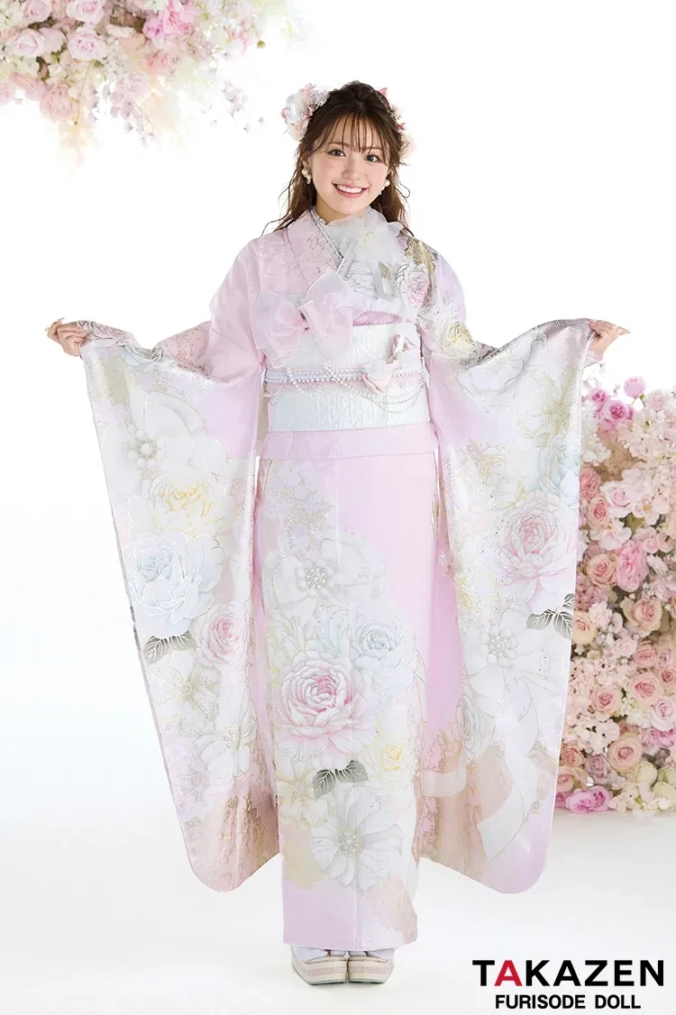 振袖レンタル　東京　表参道　かわいい　おしゃれ　個性派　かわいい　かっこいい　くすみ　ピンク　被りたくない