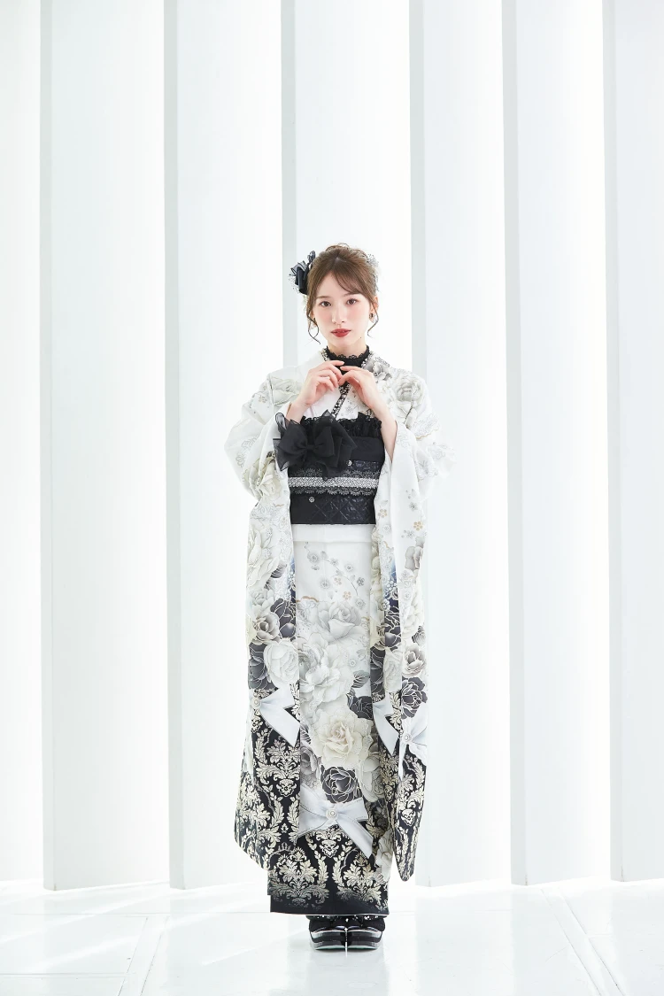 振袖レンタル　東京　表参道　かわいい　おしゃれ　個性派　かわいい　　イマドキ　被りたくない