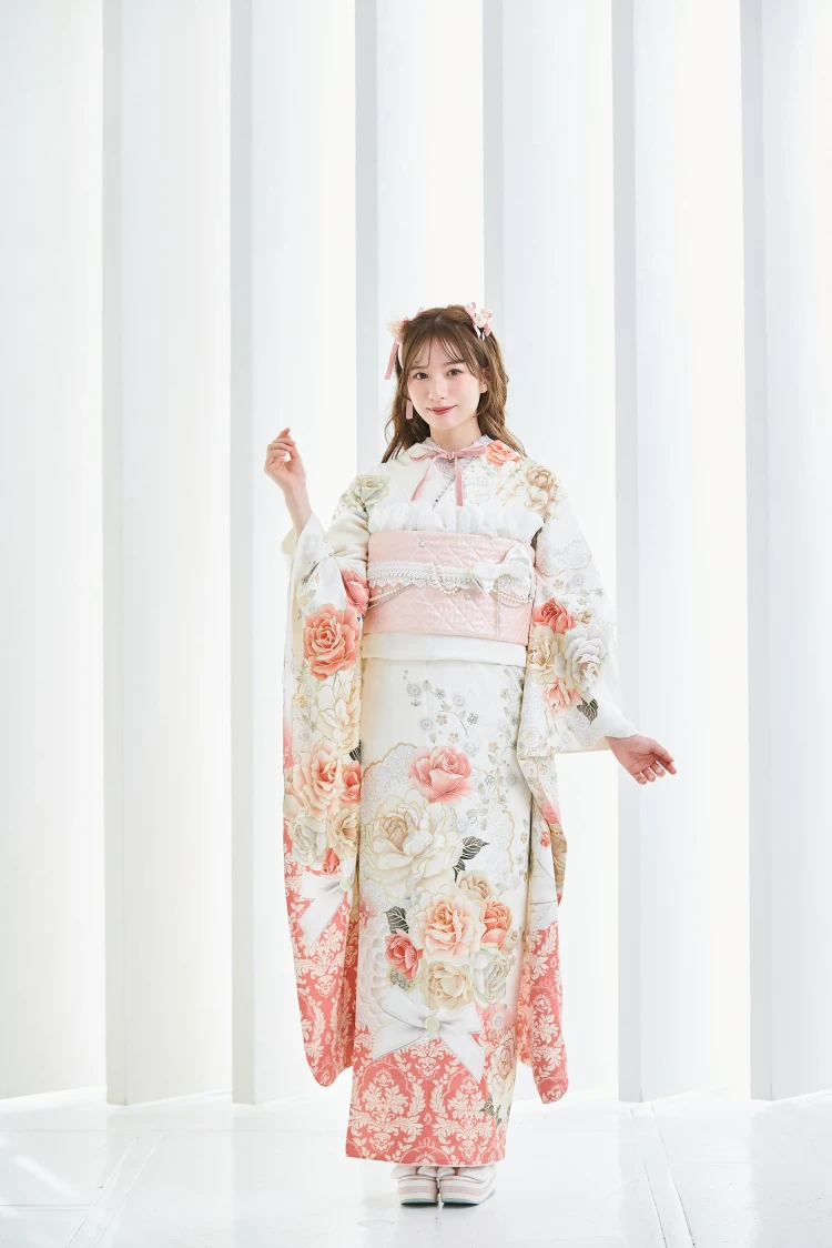 振袖レンタル　東京　表参道　かわいい　おしゃれ　個性派　かわいい　　イマドキ　被りたくない