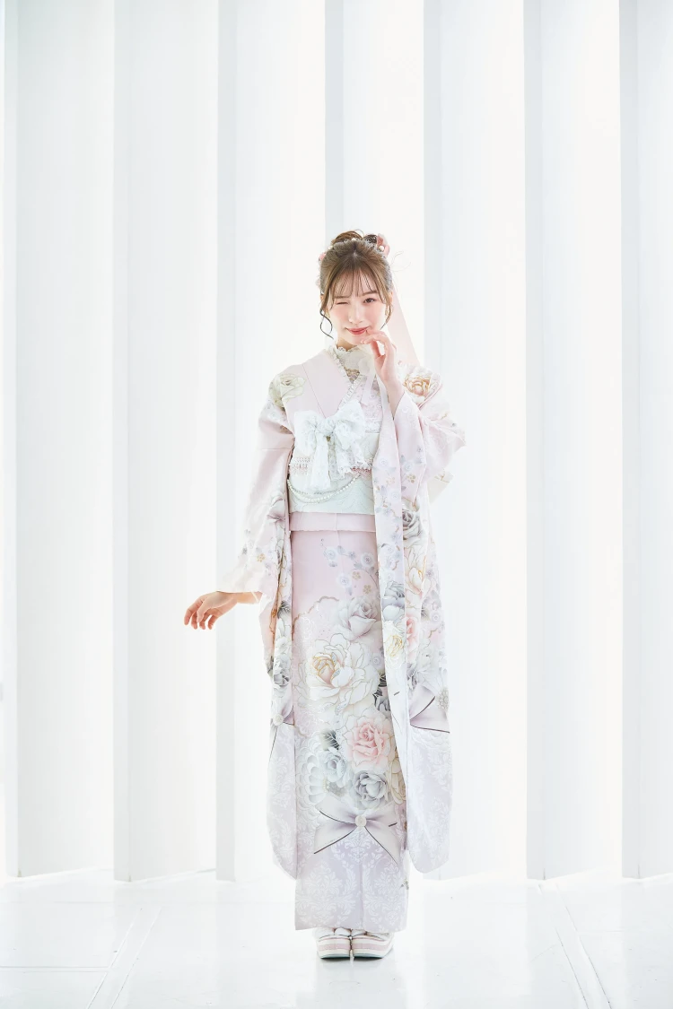 振袖レンタル　東京　表参道　かわいい　おしゃれ　個性派　かわいい　　イマドキ　被りたくない