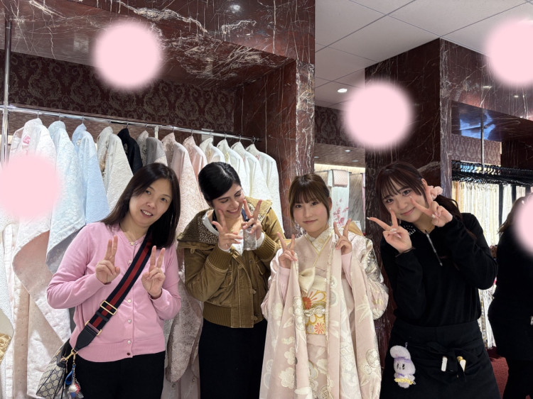 振袖レンタル　東京　表参道　かわいい　おしゃれ　個性派　かわいい　かっこいい　くすみ　イマドキ　被りたくない