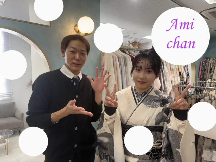 振袖レンタル　成人式　なんば　心斎橋　天王寺　大阪モード　白/黒/シルバー(銀色)　牡丹柄　花魁風　渋い　かっこいい系振袖　派手目立つ　モノトーン　クール系　ギャル