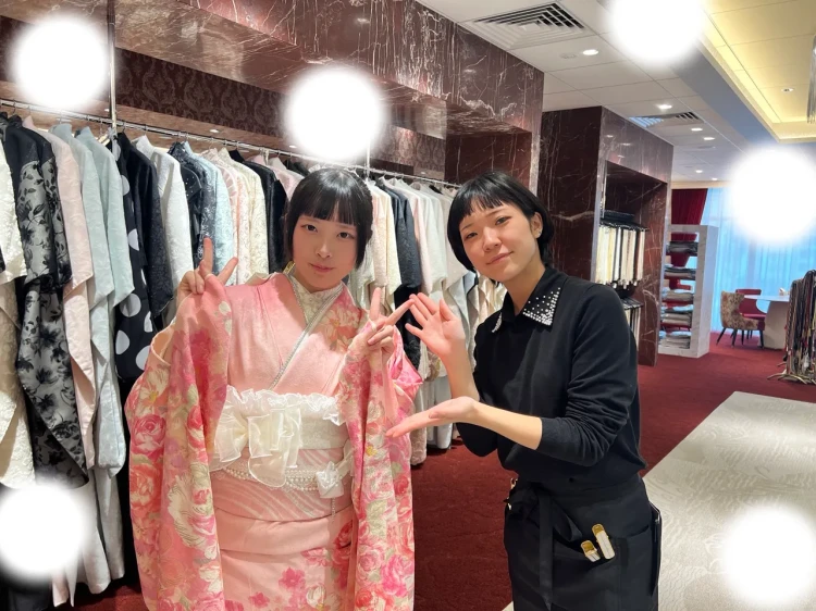 振袖レンタル　東京　表参道　かわいい　おしゃれ　個性派　かわいい　　くすみ　イマドキ　被りたくない　ピンク
