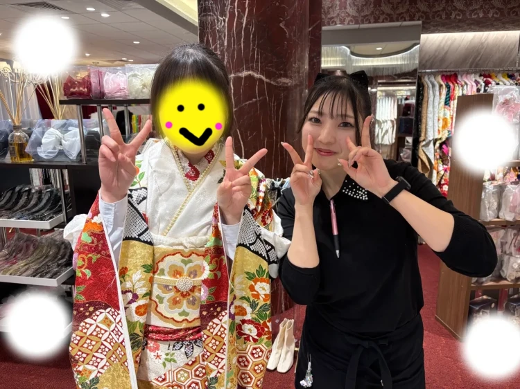 振袖レンタル 東京 表参道 かわいい おしゃれ 個性派 かわいい 被りたくない 古典柄 赤色