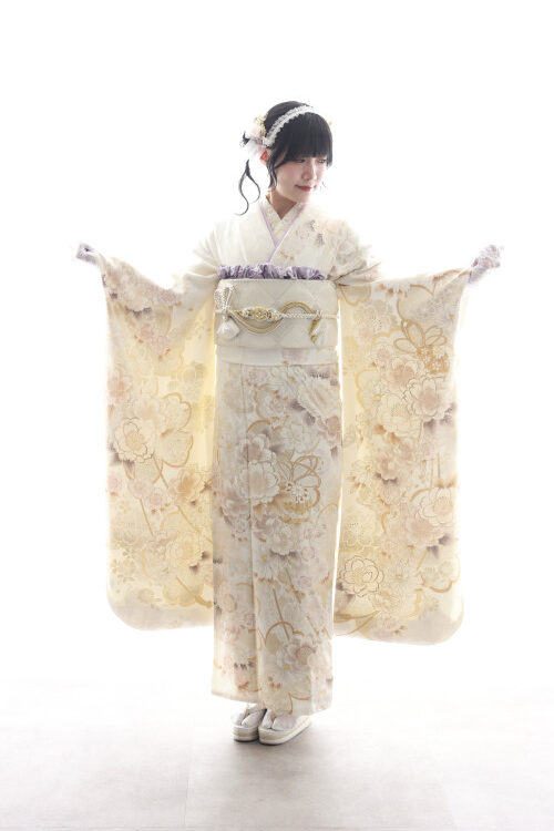 振袖レンタル 奈良 橿原 TAKAZEN橿原 可愛い 古典柄 くすみカラー イマドキ