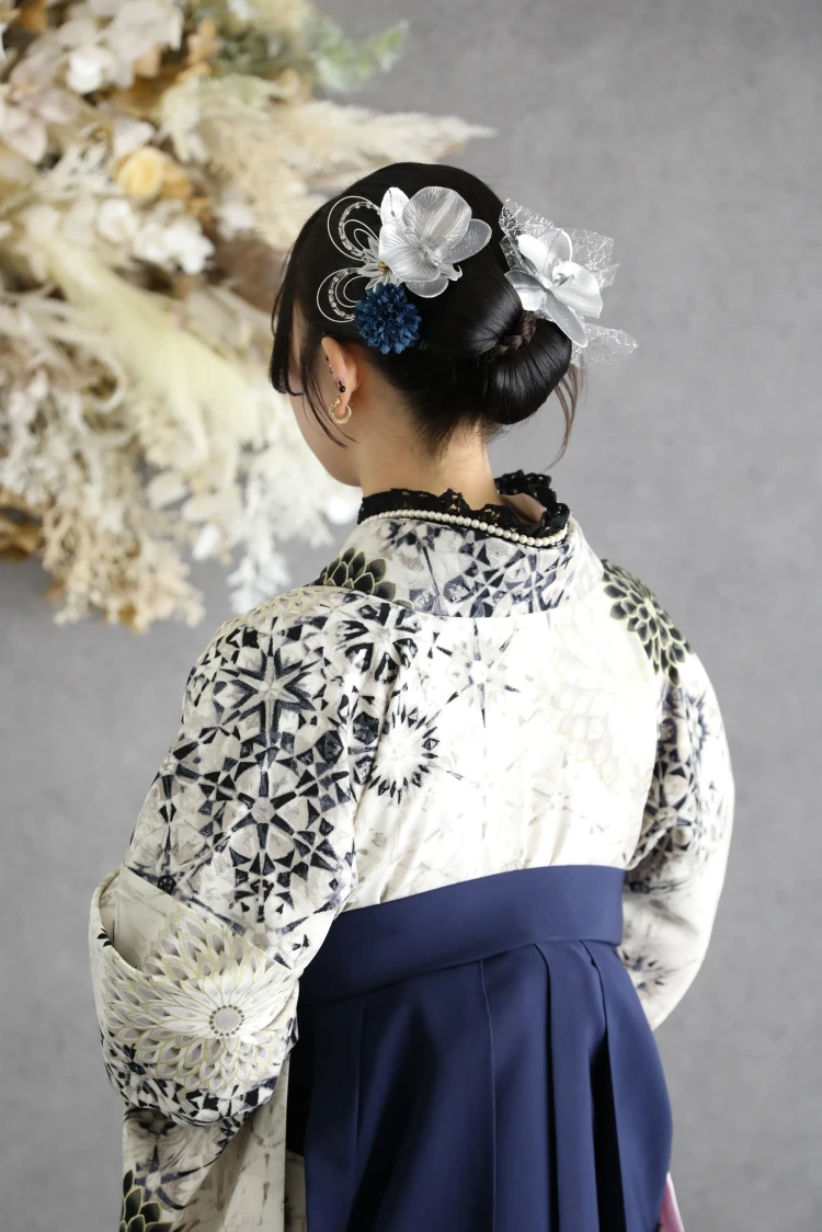 TAKAZEN　奈良　卒業式　袴　ヘアアレンジ　イマドキ　かわいい　ハーフアップ　編み下ろし　ドライフラワー　カチモリ
