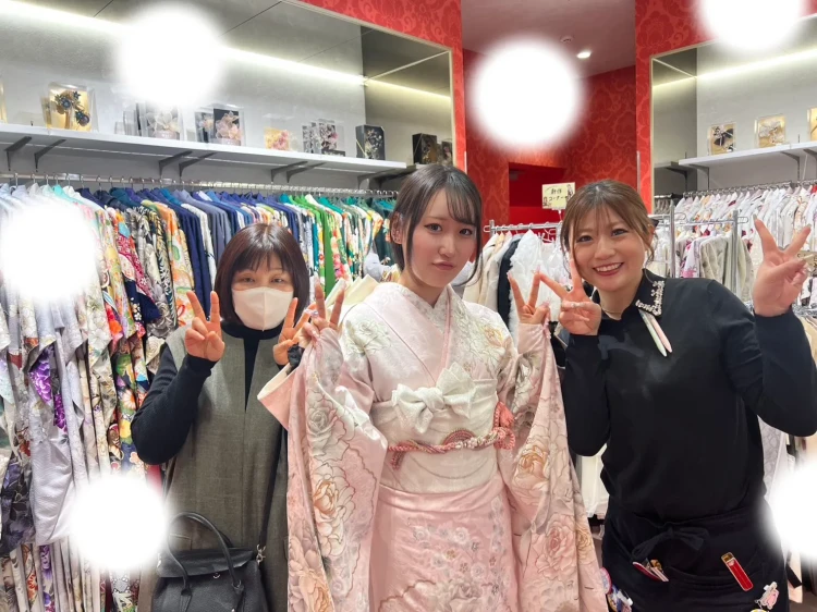 【TAKAZEN大阪梅田本店】♡7日　大阪梅田でキラキラコスメカラーのお振袖姫ちゃん♡