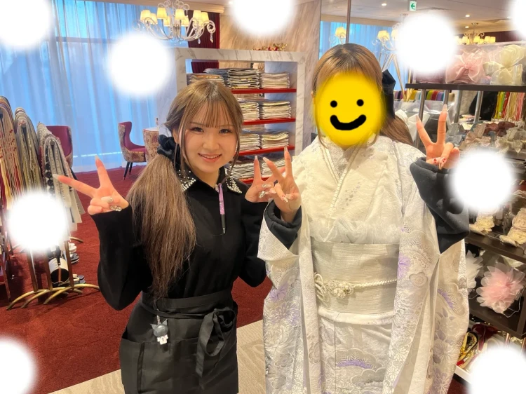 振袖レンタル　東京　表参道　かわいい　おしゃれ　個性派　プレミアム古典　関芳　紫　キラキラ　かわいい　かっこいい　くすみ　イマドキ　被りたくない