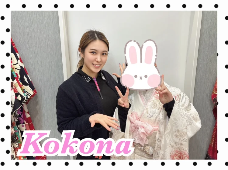 TAKAZEN橿原　振袖レンタル奈良　成人式振袖　カワイイ　ヘップバーンコスメカラー　白/ピンク　薔薇柄　一番かわいい　スワロフスキー/パール付き　ガーリー　キルティング帯　おしゃれ　姫系　香音【通販可】26001　