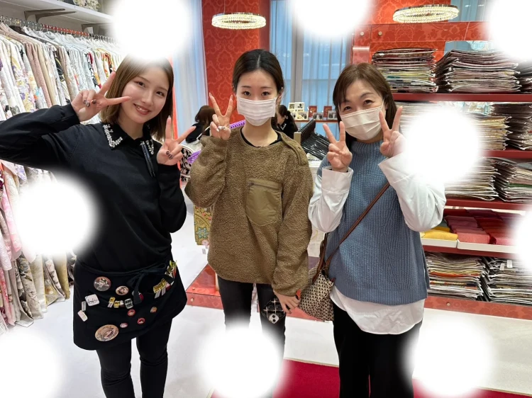 成人式　前撮り　梅田　振袖レンタル　袴レンタル　家族写真　前撮り撮影会　大阪　人気　モード　かっこいい