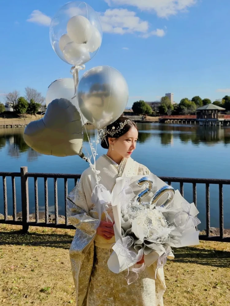 成人式　振袖レンタル　大阪　堺　プレミアム古典　関芳　白　金　豪華　華やか