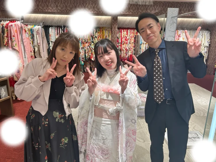 振袖レンタル　東京　表参道　かわいい　おしゃれ　個性派　かわいい　イマドキ　被りたくない