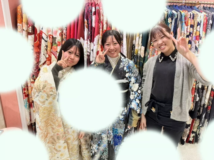 TAKAZEN姫路店　姫路市　成人式　卒業式　袴　振袖　イマドキ振袖　キラキラ　モード　青黒　ギャル