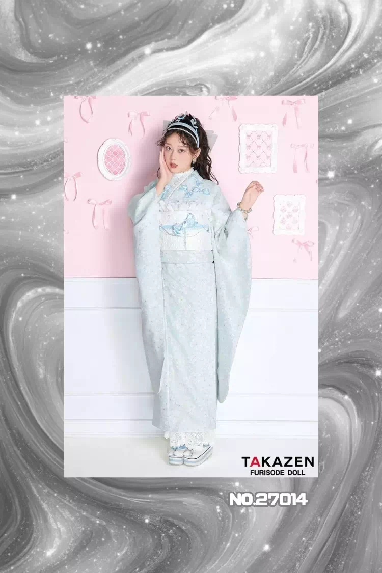 TAKAZEN神戸旧居留地店　夢かわ　イマドキ　カワイイ　成人式　振袖レンタル　ブルー色振袖　