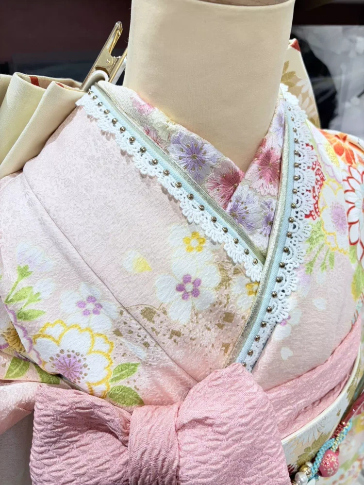 TAKAZEN姫路店　姫路市　振袖　成人式　古典柄　春　桜　カワイイ