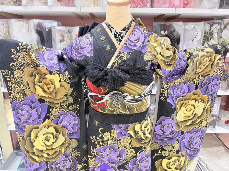 TAKAZEN姫路店　姫路市　振袖　成人式　MODE　きらきら　豪華　おしゃれ