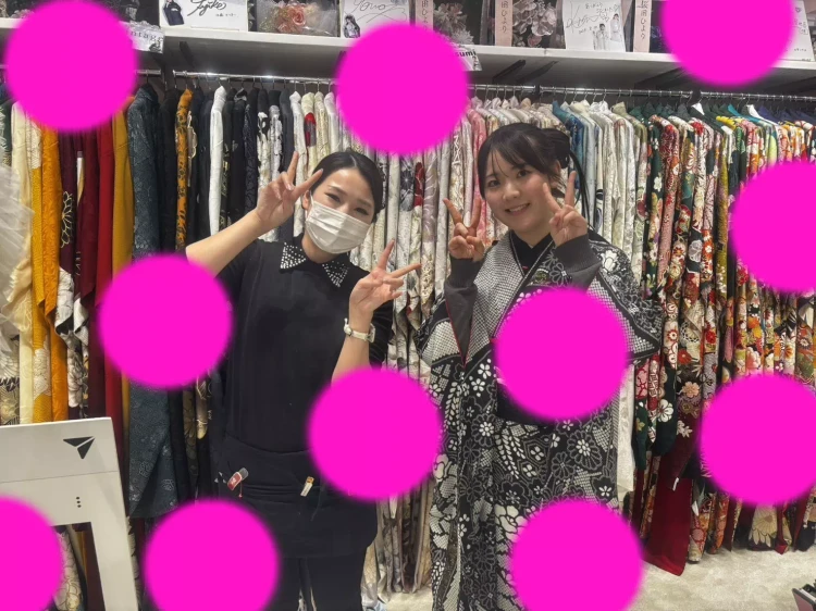 TAKAZEN神戸旧居留地店　成人式　振袖レンタル　カワイイ　カッコイイ　モノクロコーデ　イマドキ振袖　