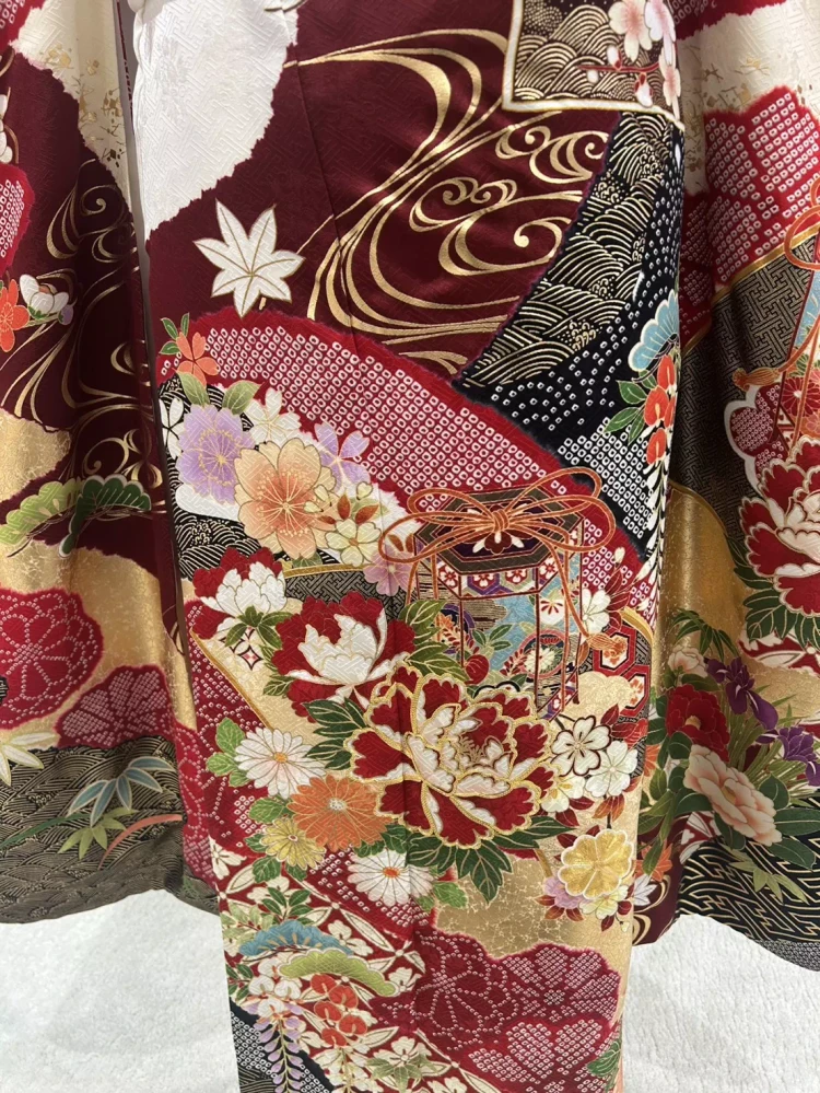 TAKAZEN姫路店　振袖　成人式　古典振袖姫路　兵庫県姫路市振袖レンタル　赤振袖姫路　　イマドキ振袖レンタル姫路TAKAZEN　TAKAZEN振袖　タカゼン姫路市　　