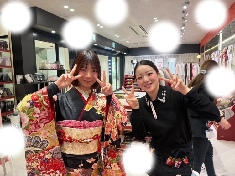 成人式　前撮り　梅田　古典　黒色振袖　かっこいい振袖　植田振袖レンタル