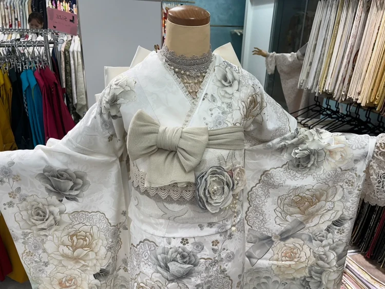 振袖レンタル　成人式　なんば　心斎橋　天王寺　大阪　人気コスメカラー白緑