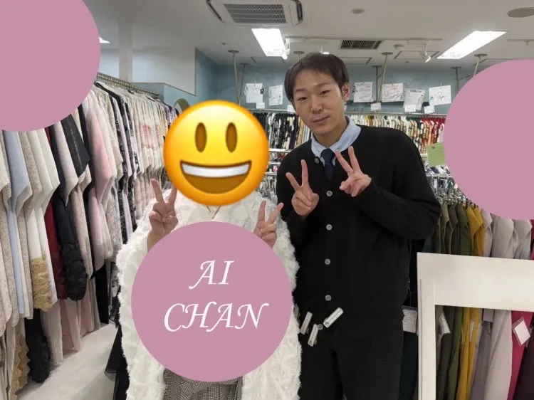 袴レンタル前撮り　袴　撮影会　大阪　なんば　心斎橋　人気ヴィンテージスタイル袴　白　かわいい　ふわふわ生地　おしゃれ　人と被らない　個性的　ブーツスタイル【