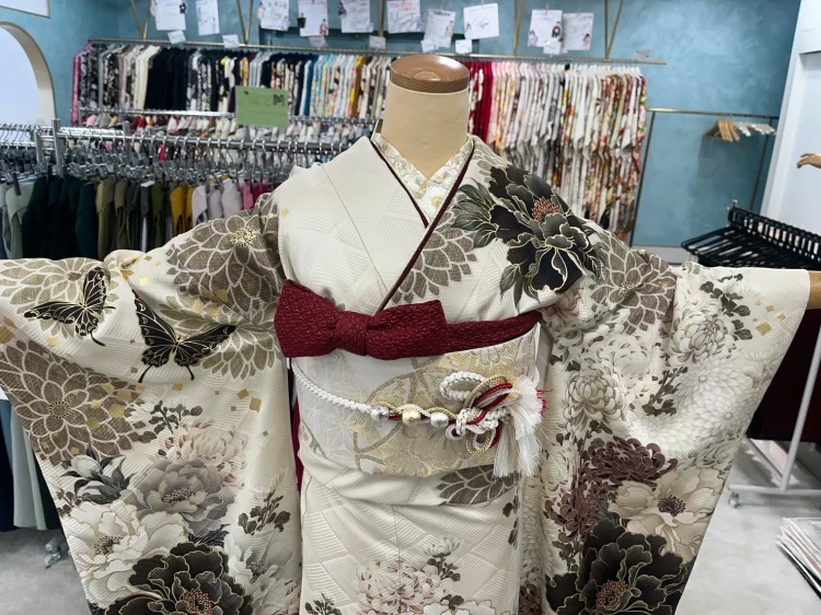 振袖レンタル　成人式　なんば　心斎橋　天王寺　大阪　人気くすみカラーガーリー　カーキ―色