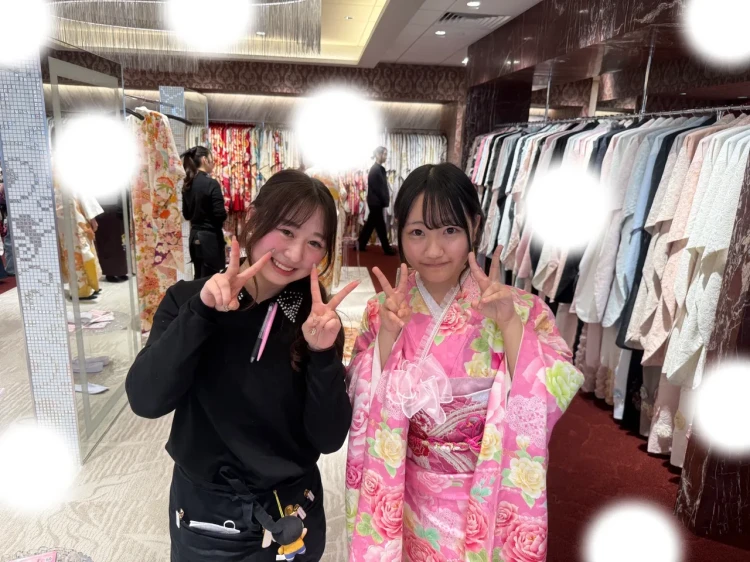 振袖レンタル　東京　表参道　かわいい　おしゃれ　個性派　かわいい　ピンク　イマドキ　被りたくない