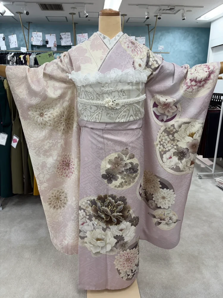 振袖レンタル　成人式　なんば　心斎橋　天王寺　大阪　人気安カワ　薄紫