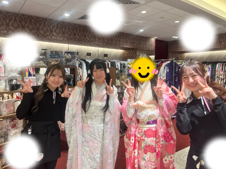 振袖レンタル　東京　表参道　かわいい　おしゃれ　個性派　かわいい　　イマドキ　被りたくない