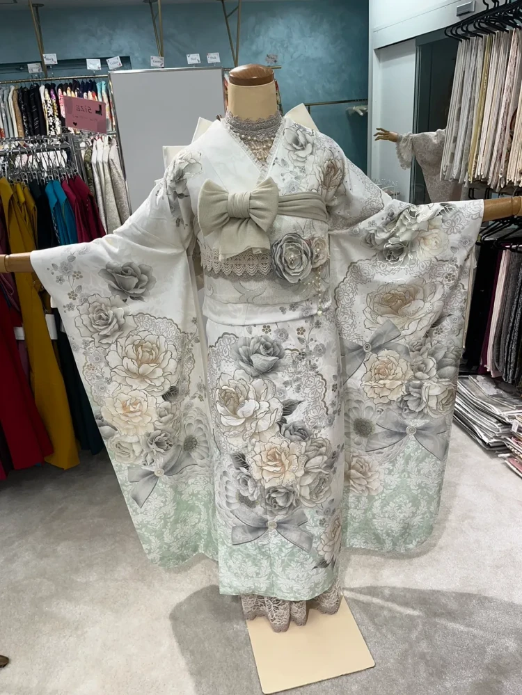 振袖レンタル　成人式　なんば　心斎橋　天王寺　大阪　人気コスメカラー白緑