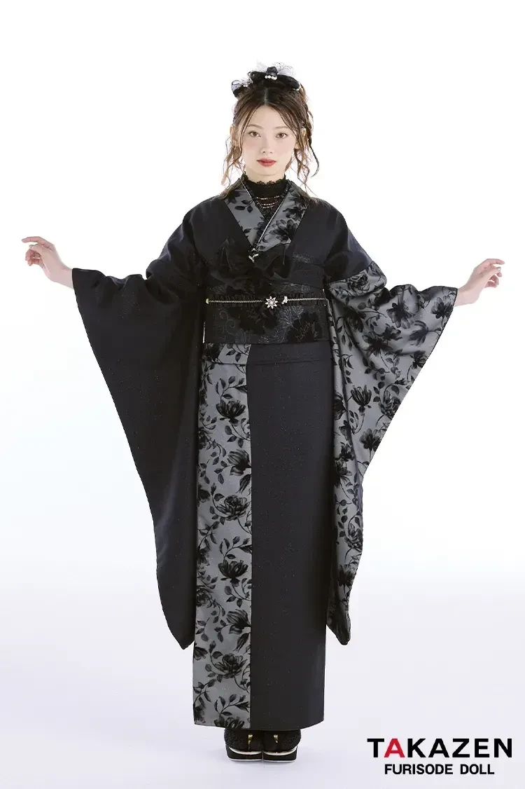 TAKAZEN橿原　奈良　橿原　成人式　振袖　振袖レンタル　前撮り　卒業式　袴レンタル最新作ヴィンテージスタイル　黒/黒ベース　シンプル　スタイリッシュ　おしゃれ　フロッキー生地　大人っぽい　南琴奈【通販可】27063