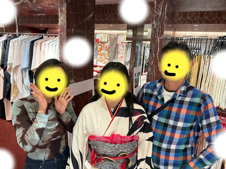 振袖レンタル　東京　表参道　かわいい　おしゃれ　個性派　かわいい　かっこいい　くすみ　イマドキ　被りたくない