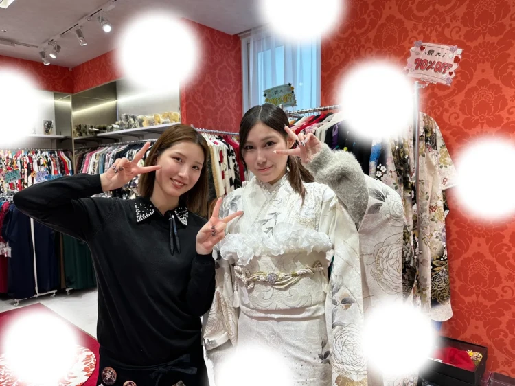 成人式　前撮り　梅田　振袖レンタル　袴レンタル　家族写真　前撮り撮影会　大阪　人気　ホワイト　可愛い　被らない