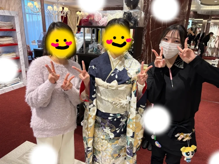 振袖レンタル　東京　表参道　かわいい　おしゃれ　個性派　かわいい　　イマドキ　被りたくない