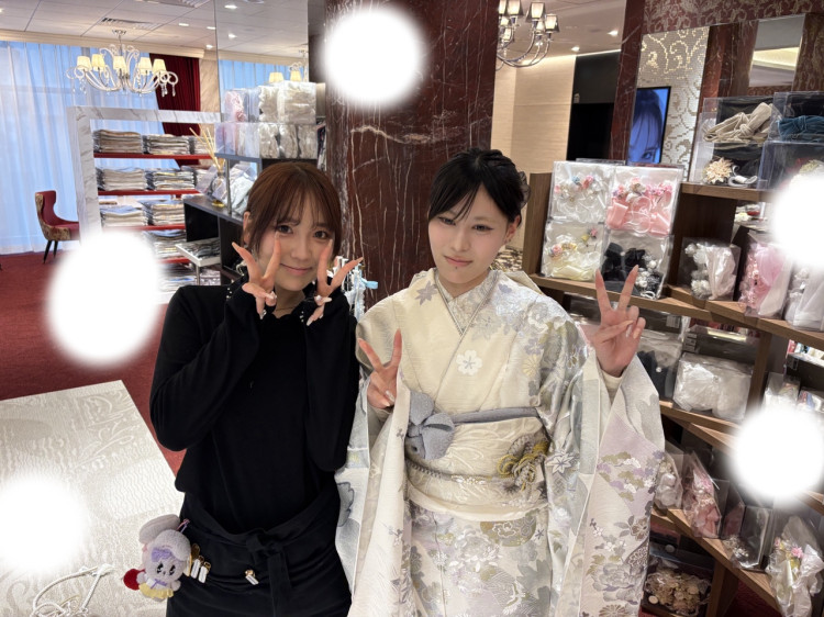 25日💗東京・青山で振袖レンタルをお探しの方へ🌸上品なキラキラお振袖姫ちゃんのご紹介💗【TAKAZEN東京表参道店Flagship】