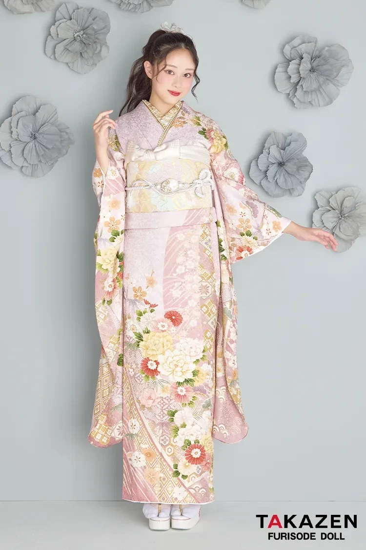 振袖レンタル　TAKAZEN橿原店　最新作くすみカラー古典　ピンク　牡丹柄　かわいい　はんなり　イマドキ　上品　佐藤不二子【通販可】27057