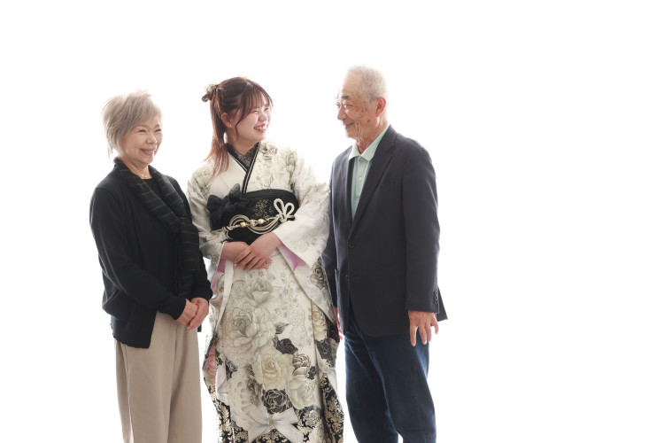 TAKAZEN橿原店の前撮り撮影会の実際のご家族様ショット