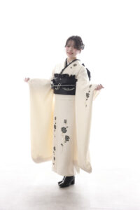 TAKAZEN橿原店のブルべコーデをされたお客様の写真