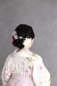 TAKAZEN橿原店の袴前撮り撮影会のヘアアレンジ