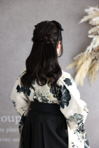 TAKAZEN橿原店の袴前撮り撮影会のヘアアレンジ