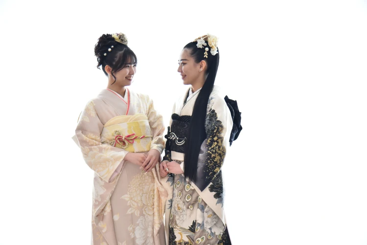 TAKAZEN心斎橋店でお友達同士で成人式の前撮り撮影